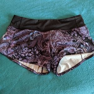 Lululemon Speed up shorts 2.5 inch inseam